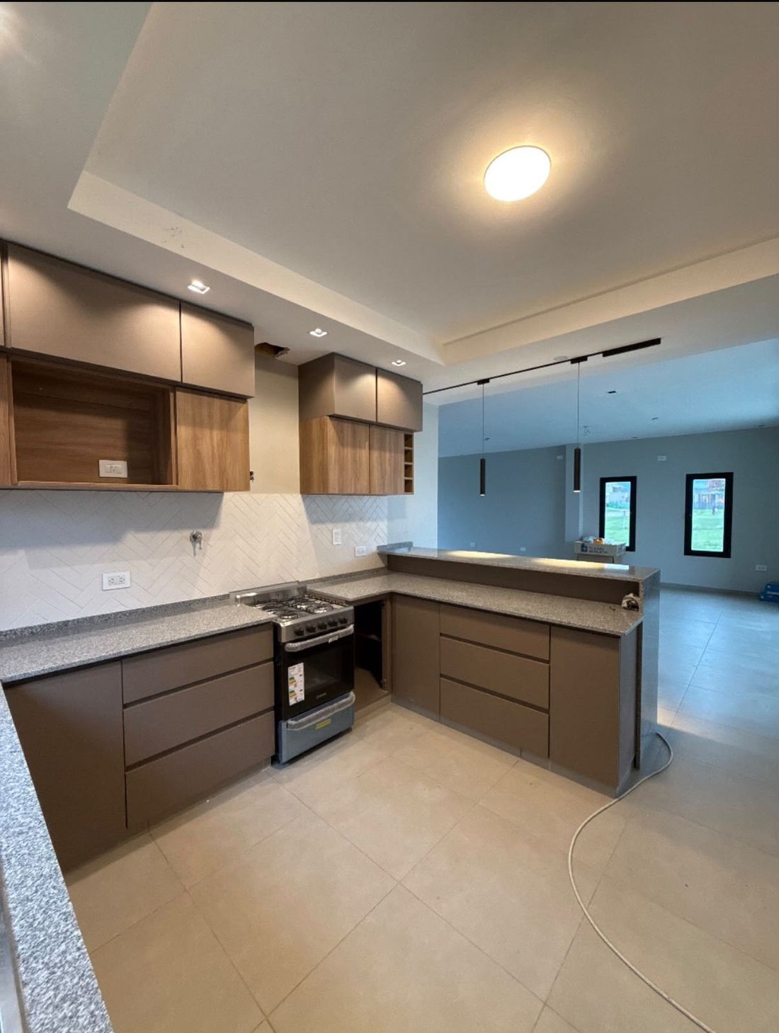 Cocina y living
